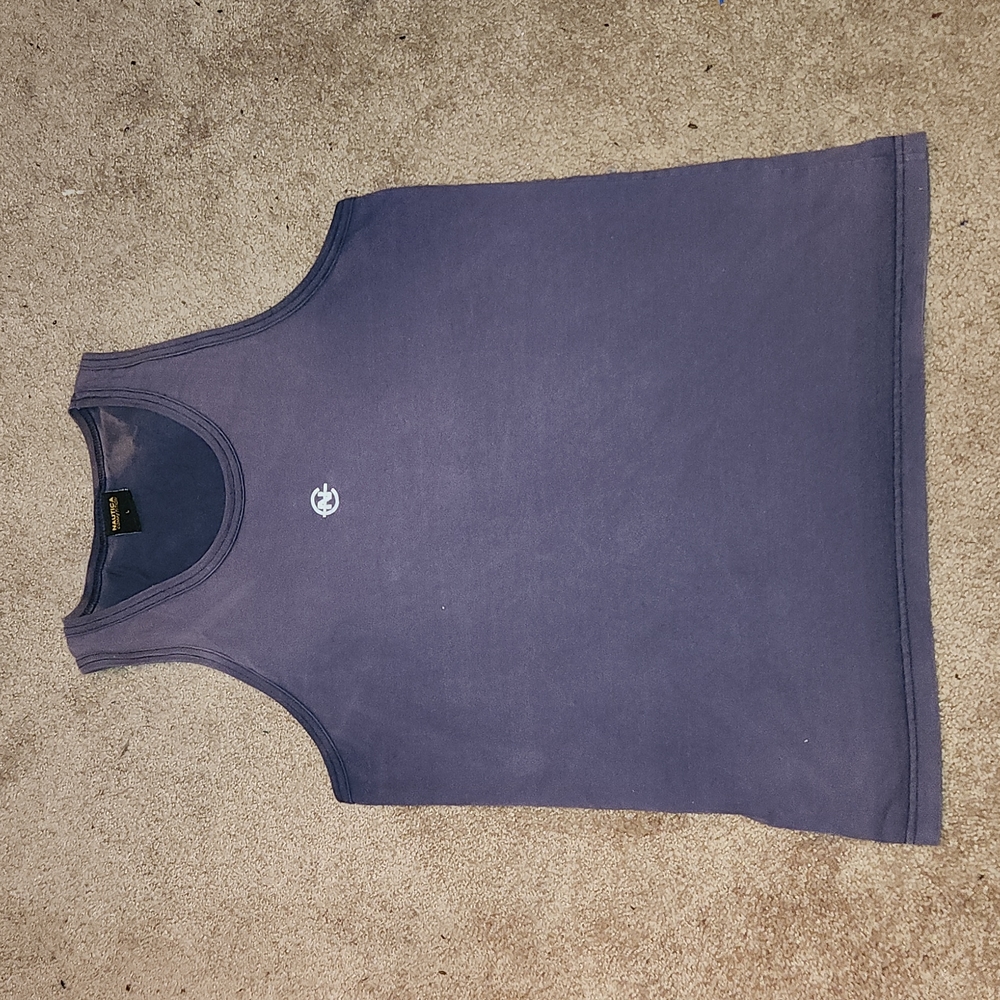 Nautica bleach stain tank size large